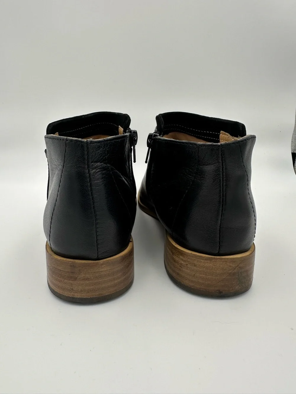 Avellini Women's Soft‎ Leather Pointed Toe Ankle Boots Size EU 40